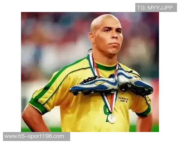 大罗回忆2002年世界杯中国队表现出色几名球员令我深刻印象